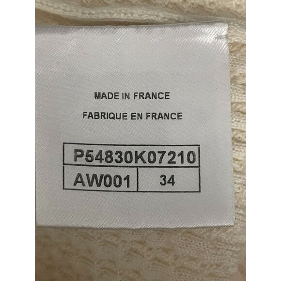 Chanel Cream Ribbed Knit Sweater With Button Shoulder Detail & Textured Design - Picture 11 of 15